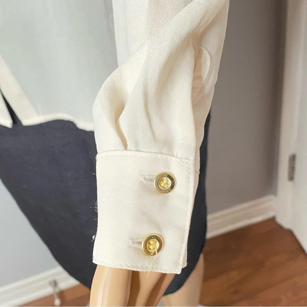 FOREVER 21 Women's Classy Cream Button-Up Blouse US M - Picture 4 of 10